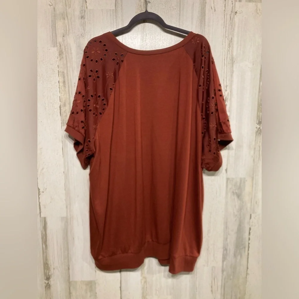 Torrid Lt Weight French Terry Crew Neck Eyelet Short Sleeve Raglan Sweatshirt 5X
